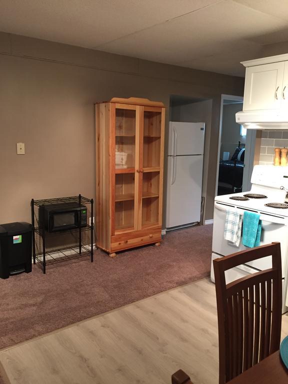 Newly Renovated Basement Suite! Lethbridge Dış mekan fotoğraf